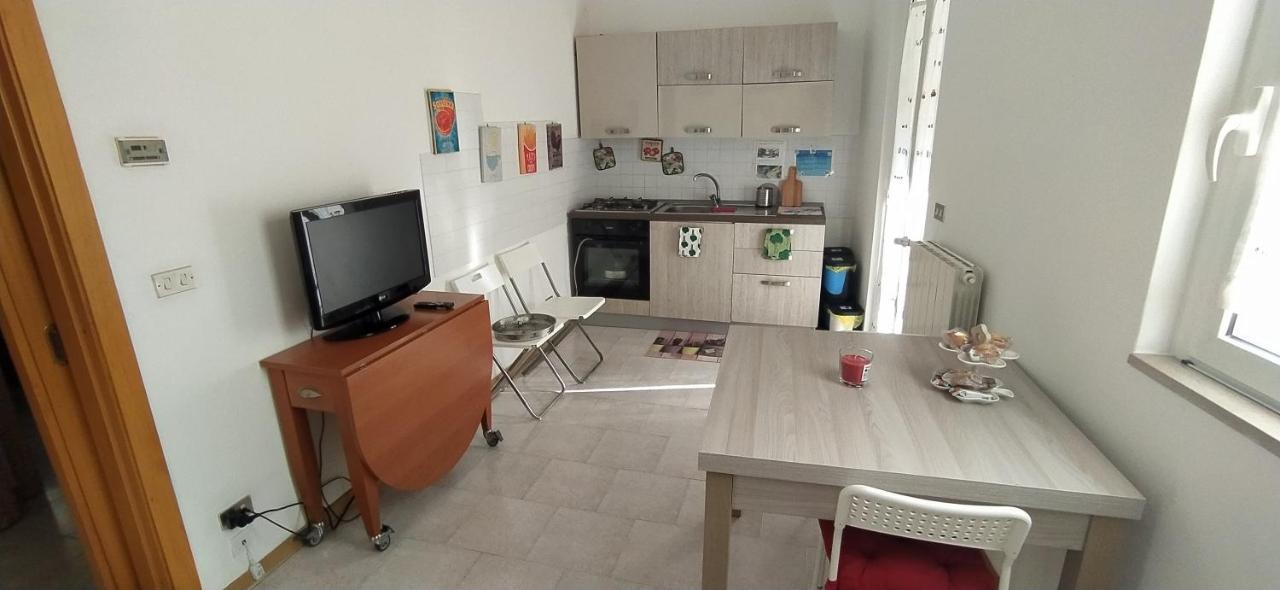 Via Pisa 20 Apartment Бари Екстериор снимка